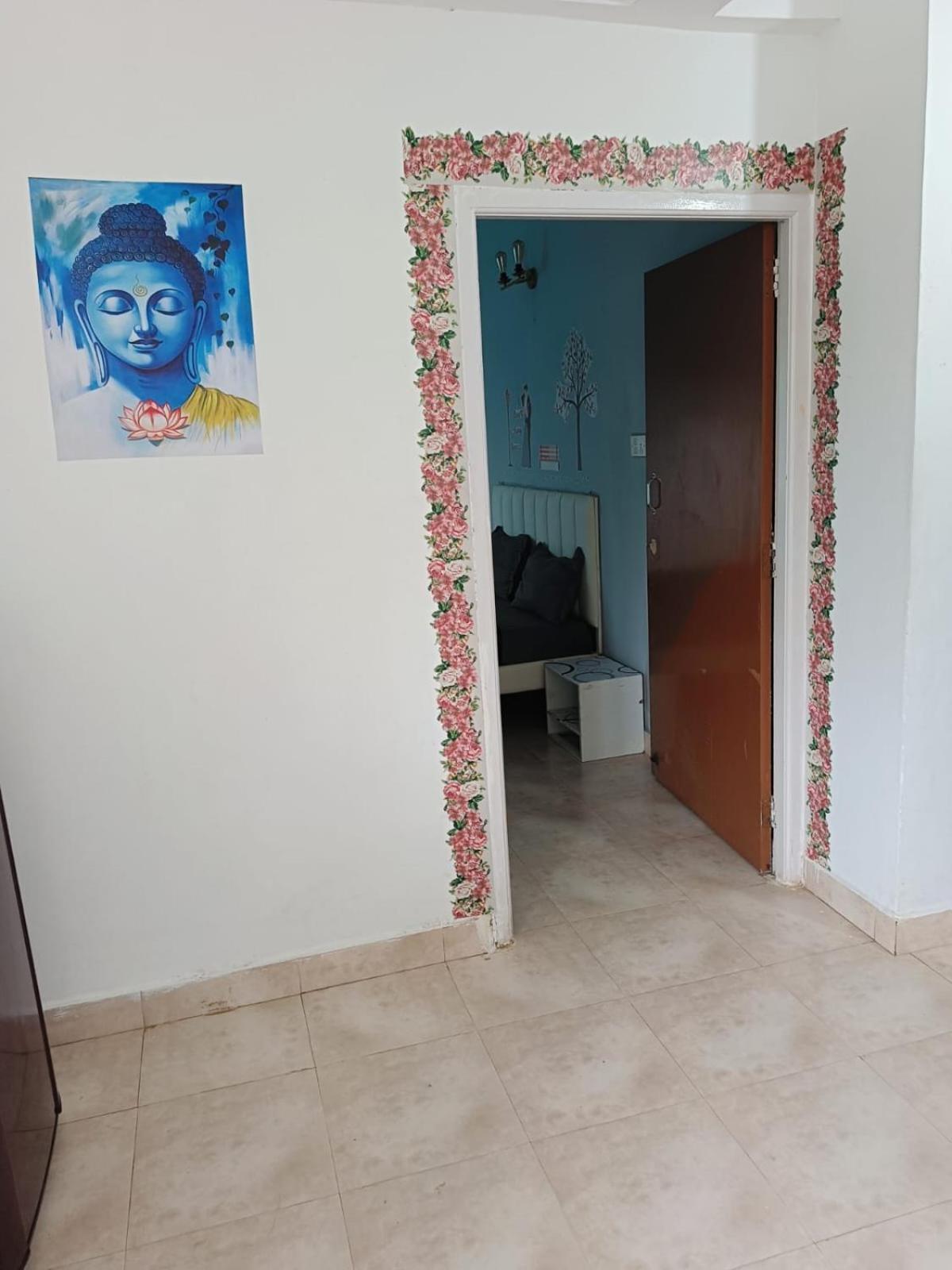 Ronne'S Little Baga Service Apartments Exterior foto